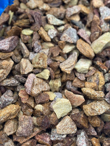 Златолит персиковый декоративная каменная крошка купить в Кыштыме