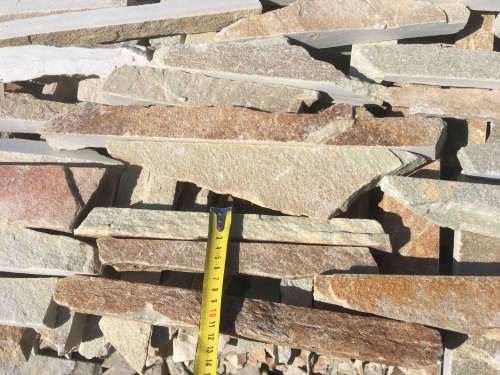 Горбушка златолит золотистый для облицовки купить в Кыштыме