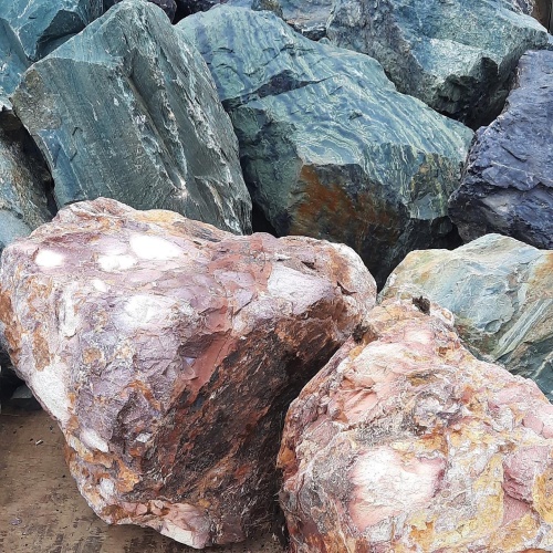 Ландшафтные глыбы красно-фиолетовые 200-1000 килограмм купить в Кыштыме