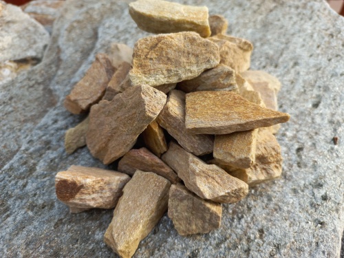 Златолит жёлтый декоративная каменная крошка купить в Кыштыме