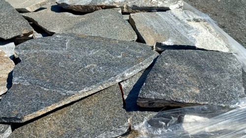 Серицит для облицовки цоколя, отмостки купить в Кыштыме